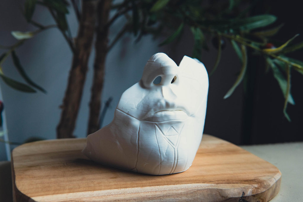 Alicia’s Mask – Clair Obscur 33