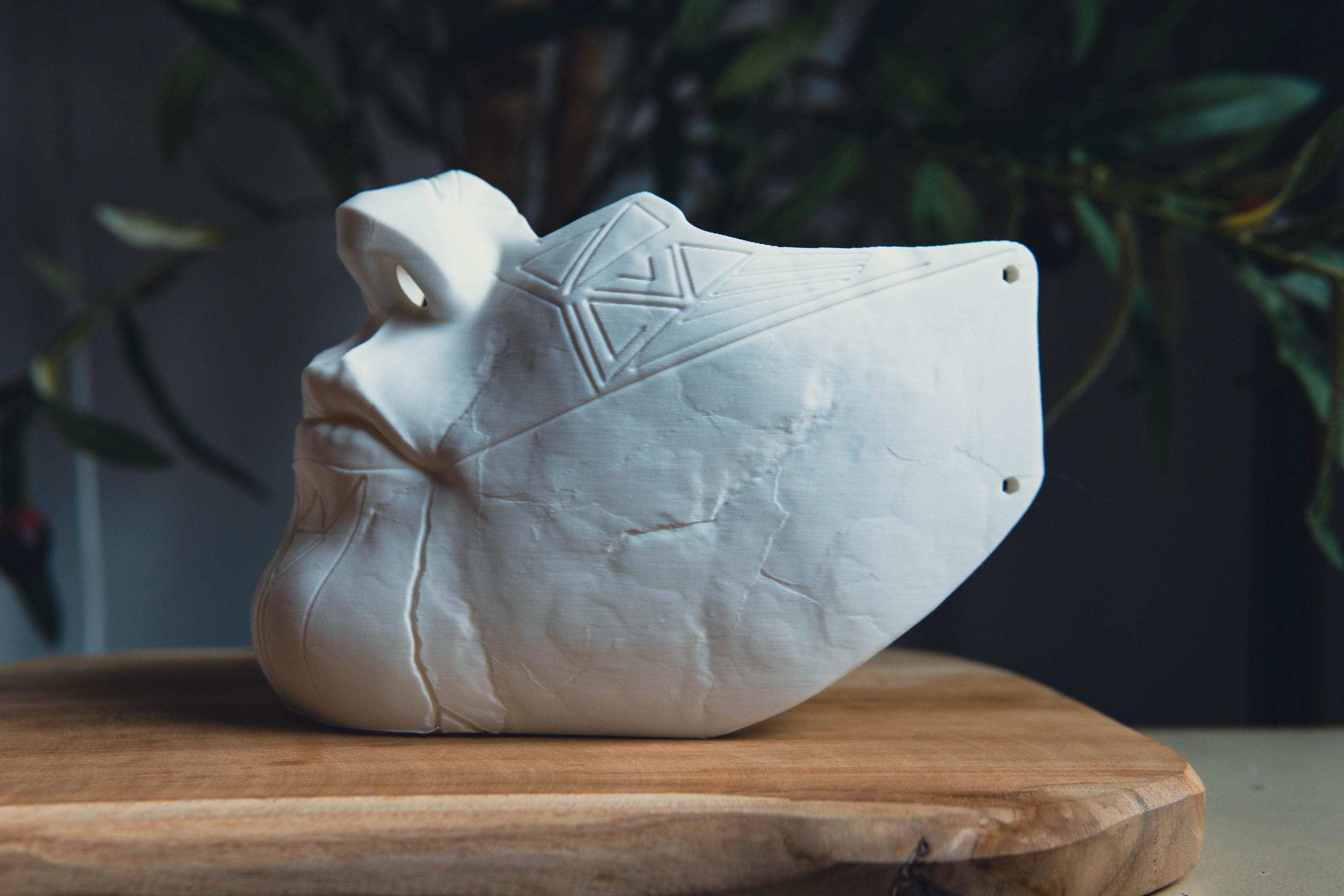 Alicia’s Mask – Clair Obscur 33