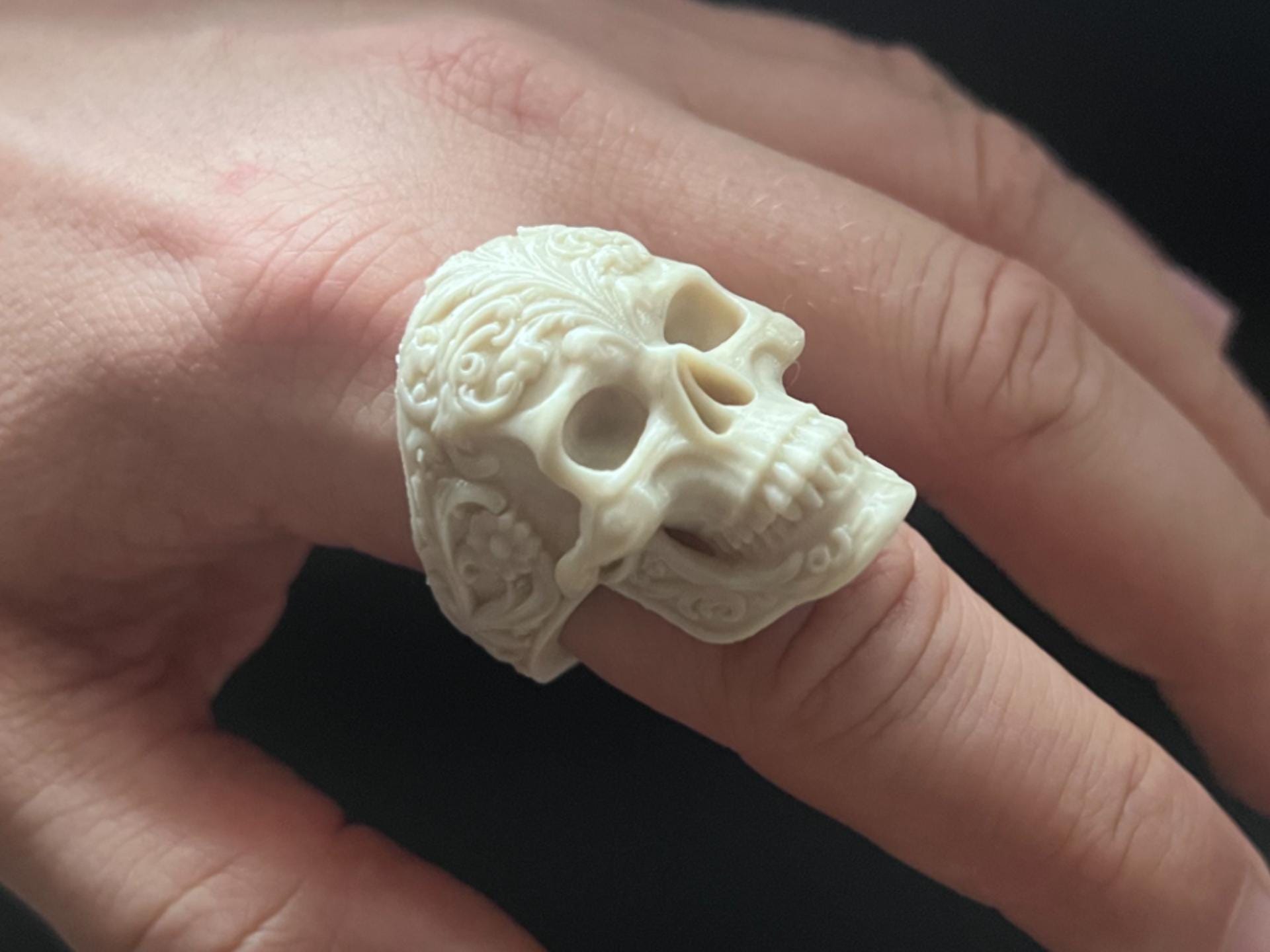 Skull Ring - Majesty of Bones
