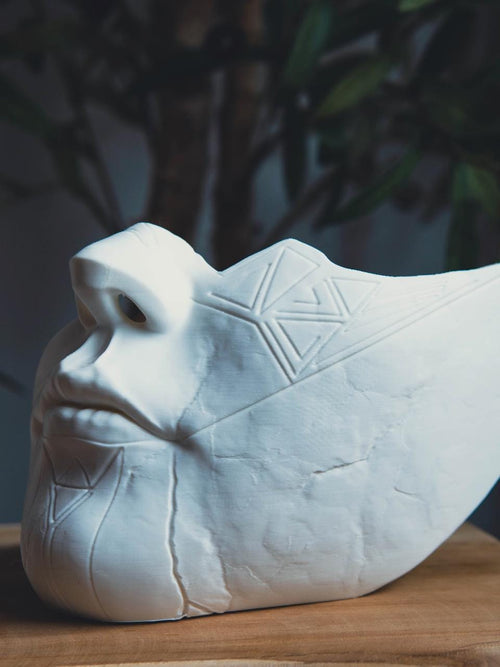 Alicia’s Mask – Clair Obscur 33