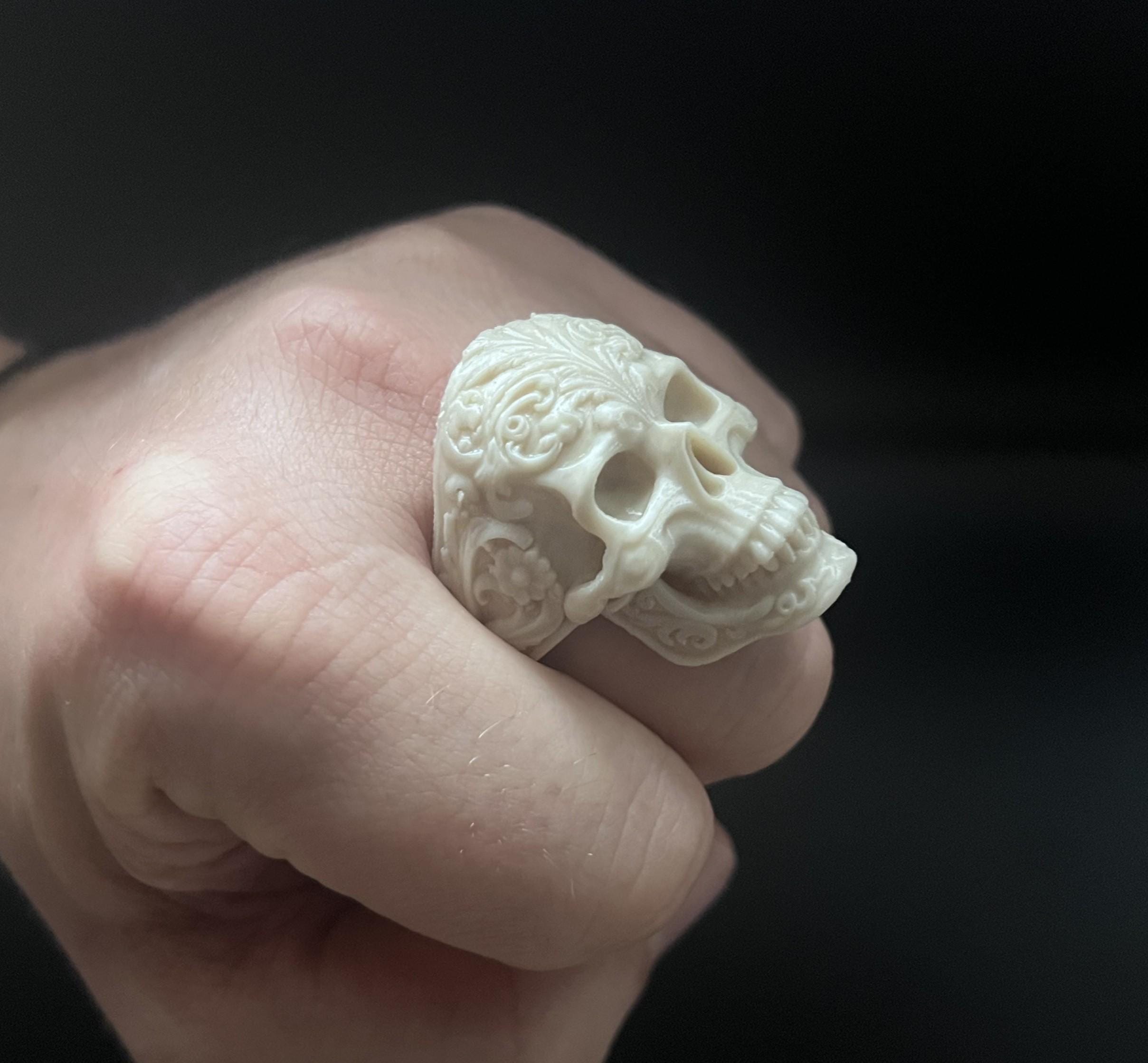 Skull Ring - Majesty of Bones